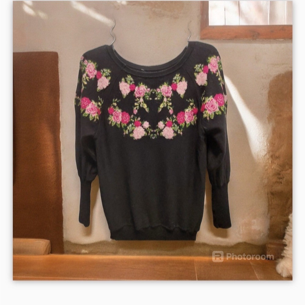 VTG WoolBlend Black Long Sleeve Knit Sweater W/Multi-Floral Embroidery-EUC Sz S - Picture 6 of 16